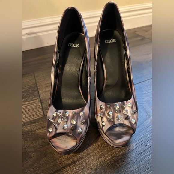 ASOS Women's Multicolor Platform High Heels with Silver Spikes,Size US 6 - Picture 3 of 9